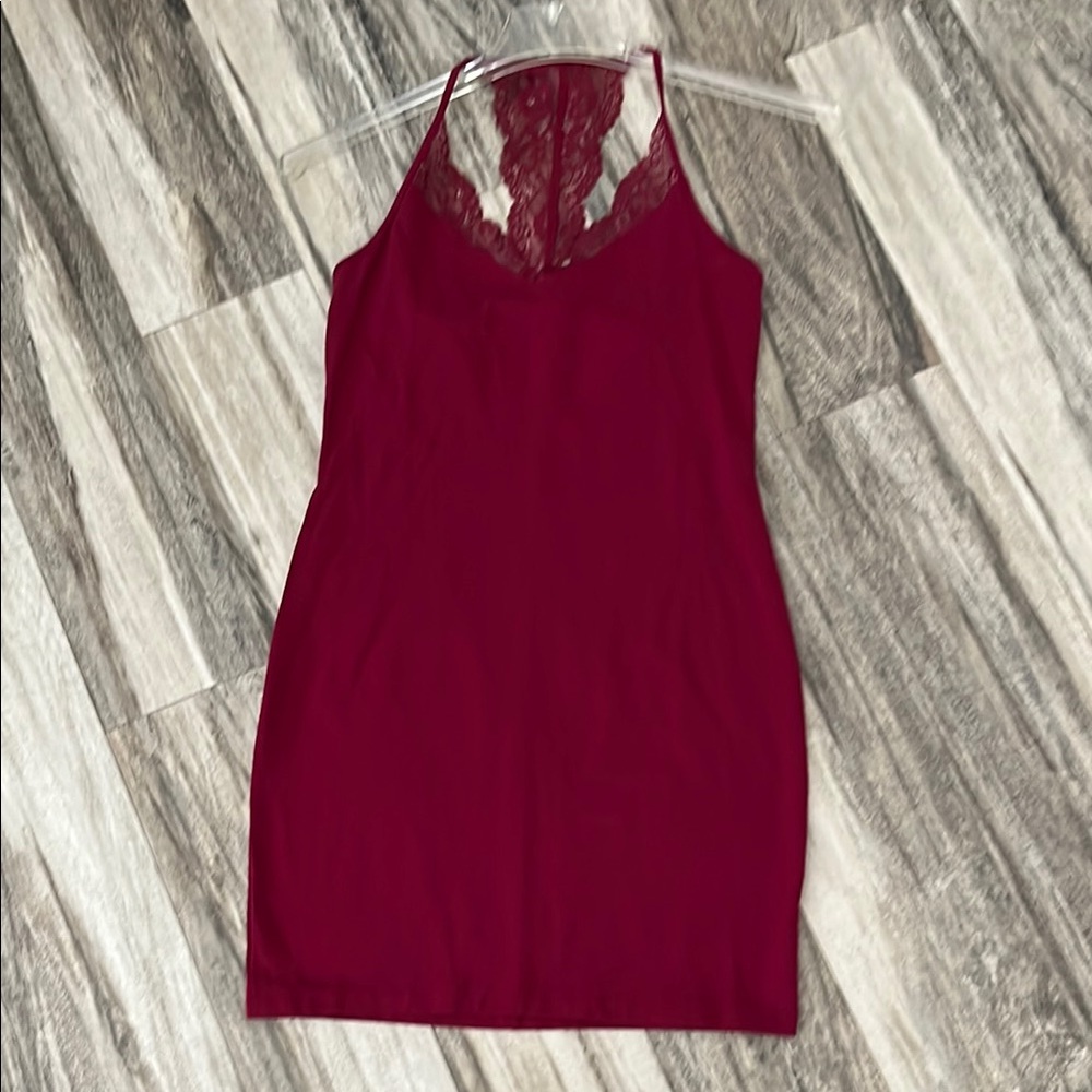 💕🏝️EXPRESS MINI DRESS 29Wx24L from top front MAROON COLOR NWOT EXCELLENT COND.